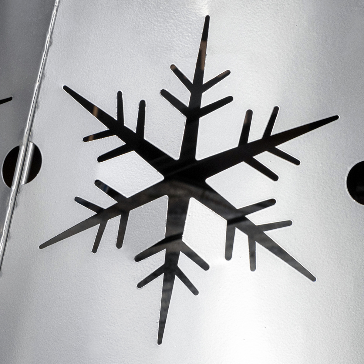 HOMCOM Christmas Tree Base Cover with Hollow Snowflake Patterns – Festive Tree Stand Skirt, Silver