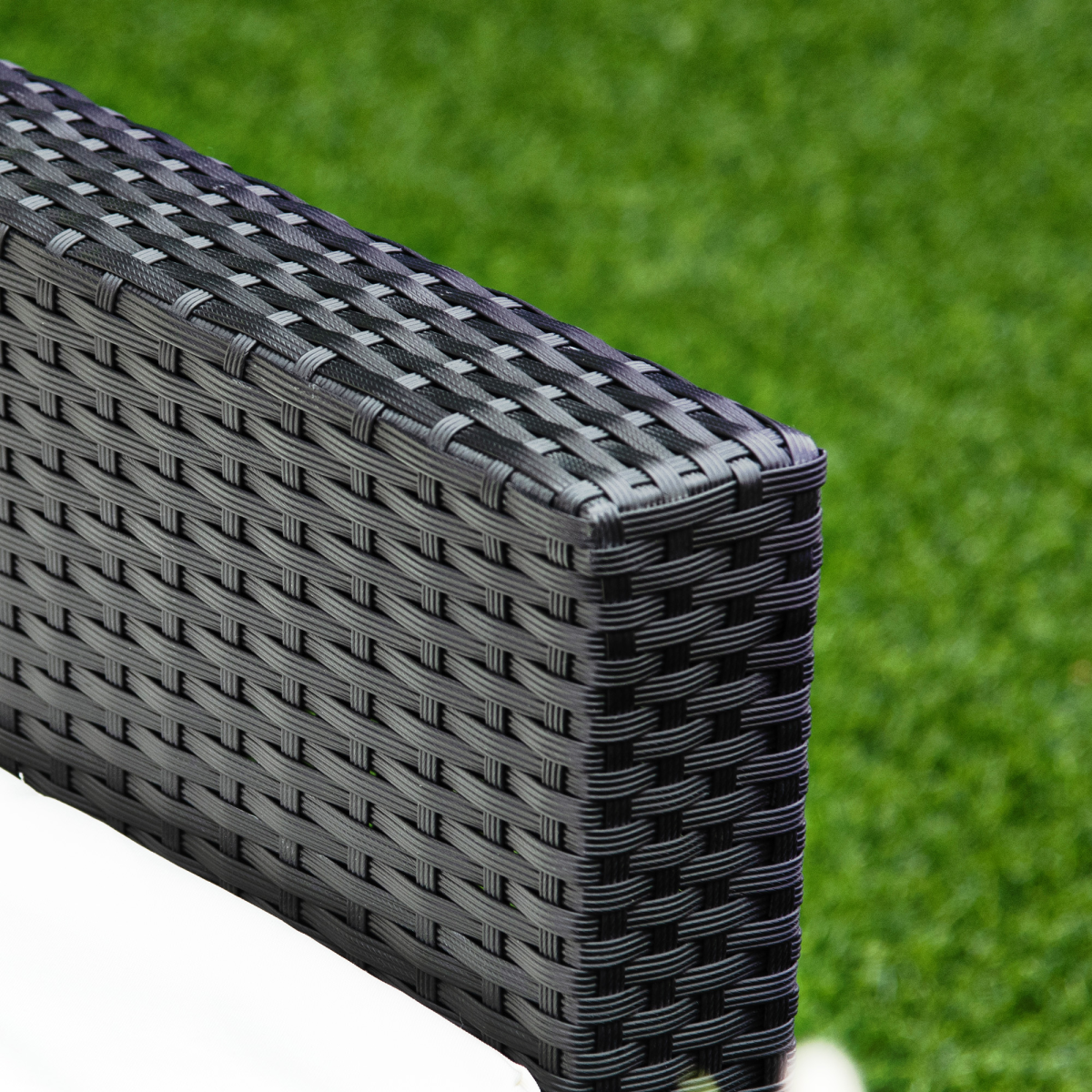 Outsunny rattan sofa set leveling feet detail