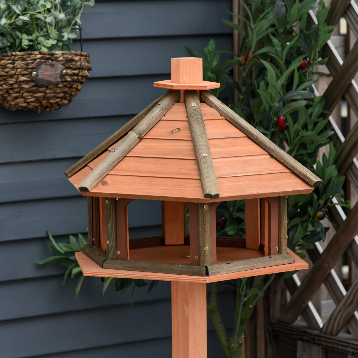 PawHut Wooden Bird Table with Roof, Fir Wood Feeding Platform – Garden Bird Feeder Stand, Brown, 130cm