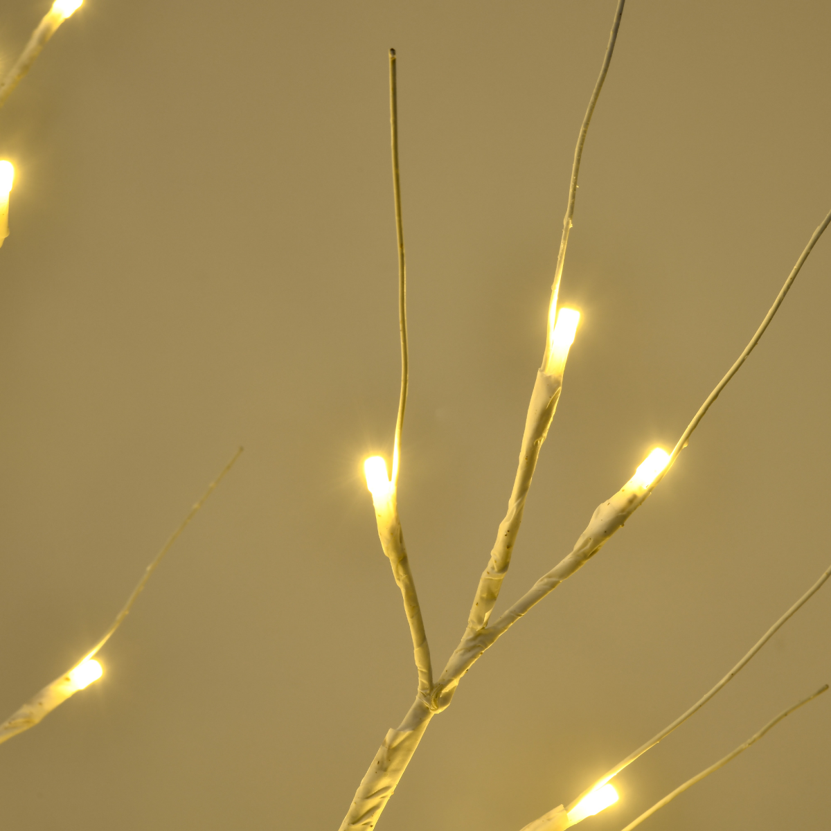 HOMCOM 4ft Artificial White Birch Tree with 72 Warm White LEDs – Pre-Lit Indoor and Covered Outdoor Decor