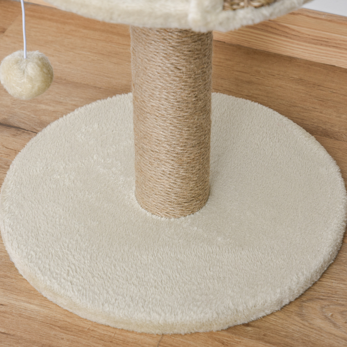 Pawhut Small Cat Tree with Jute Scratching Post, Plush Perch Bed and Hanging Ball – Indoor Cat Activity Centre