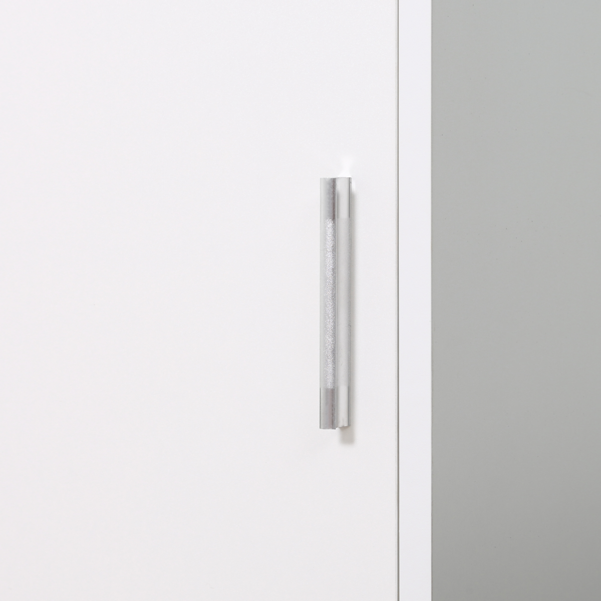 kleankin Slim Mirrored Tallboy Bathroom Cabinet with 5 Shelves – Space-Saving Storage, White