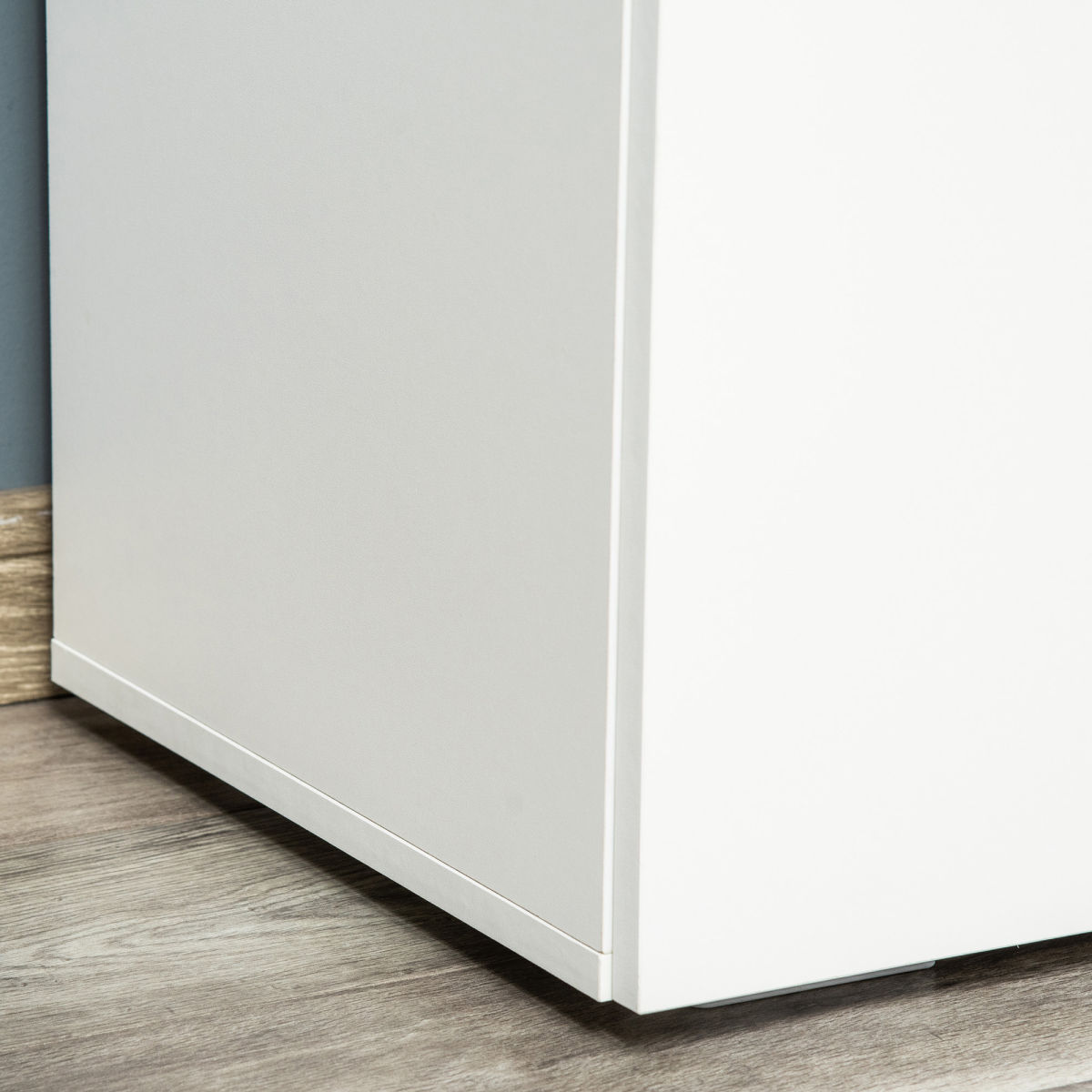 HOMCOM Freestanding Storage Cabinet with 2 Shelves – Wooden Sideboard for Bedroom or Office, White