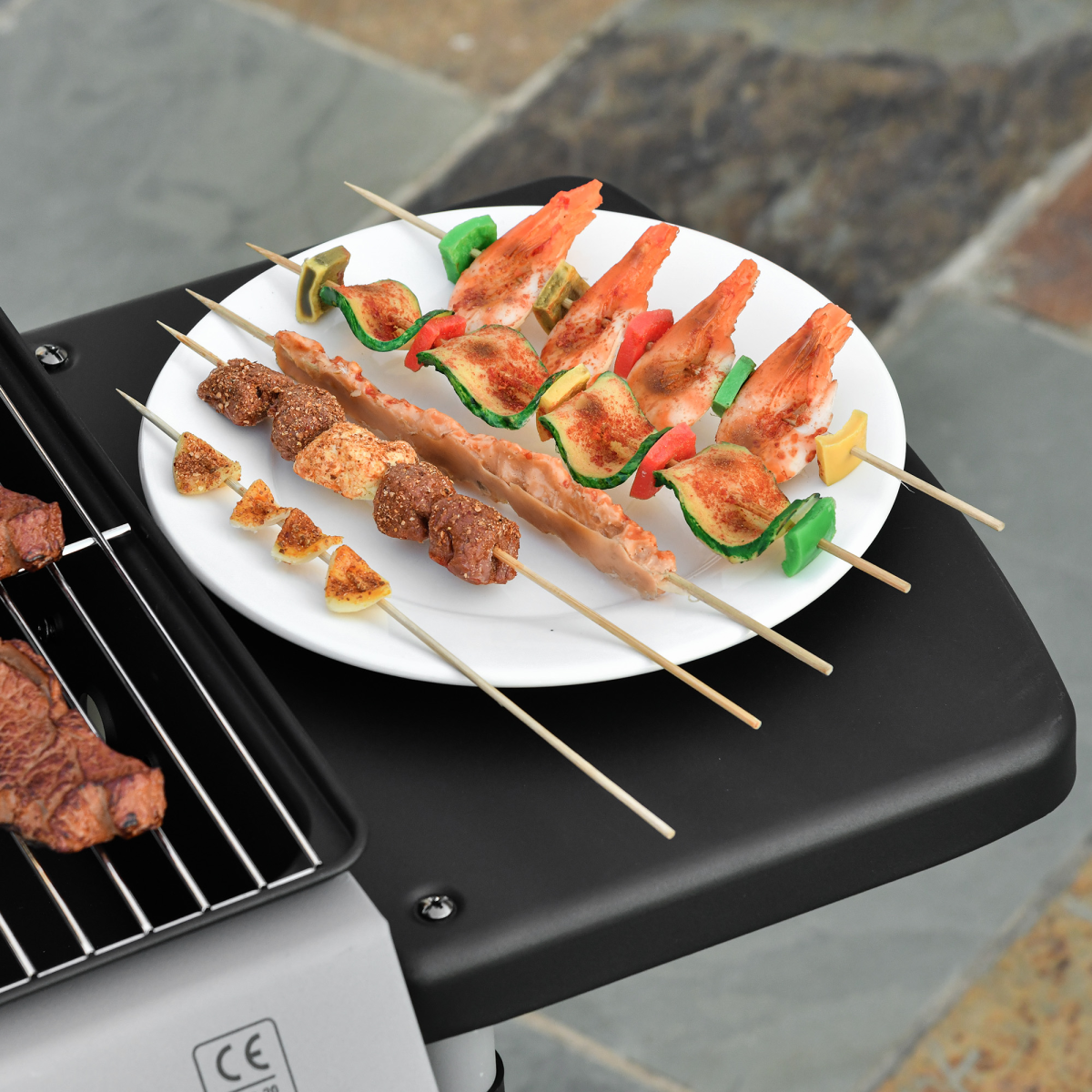 Outsunny 2-Burner Propane Gas BBQ Grill, 5.6kW with Side Shelves and Wheels – LPG Outdoor Barbecue, Grey