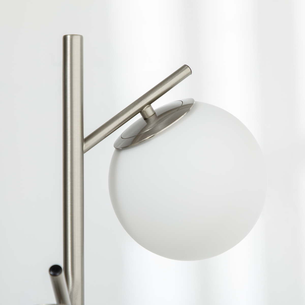Modern 3-Light Tree Floor Lamp – Silver