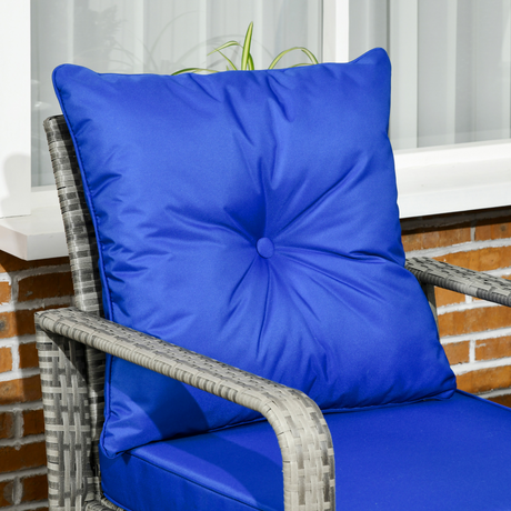 Outsunny Rattan Garden Sofa Set anti-slip feet detail