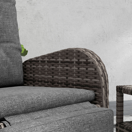 Outsunny Rattan Chaise Lounge rattan weave close-up