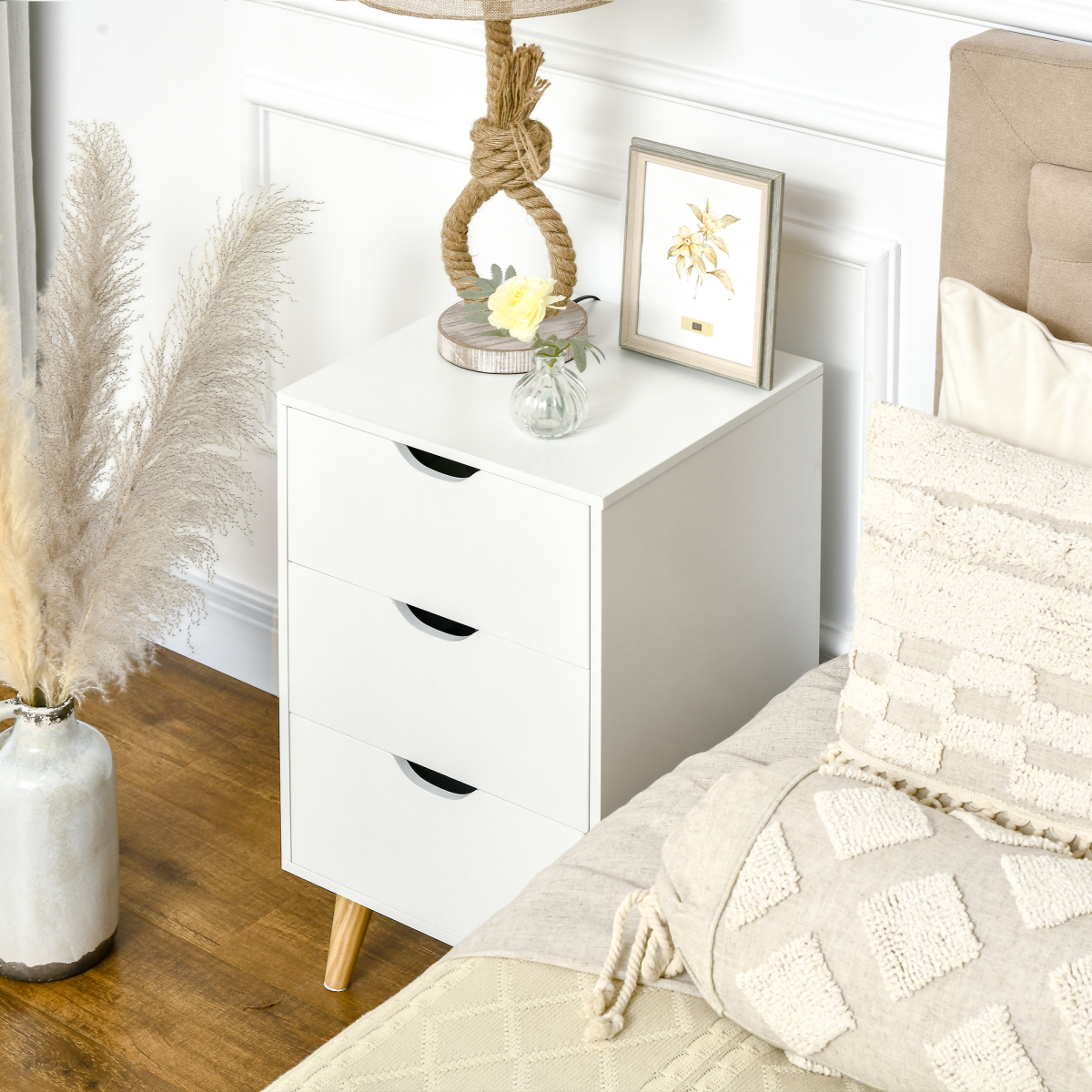 HOMCOM 3-Drawer Chest of Drawers with Wooden Legs & Groove Handles – Bedroom, Living Room & Hallway Storage