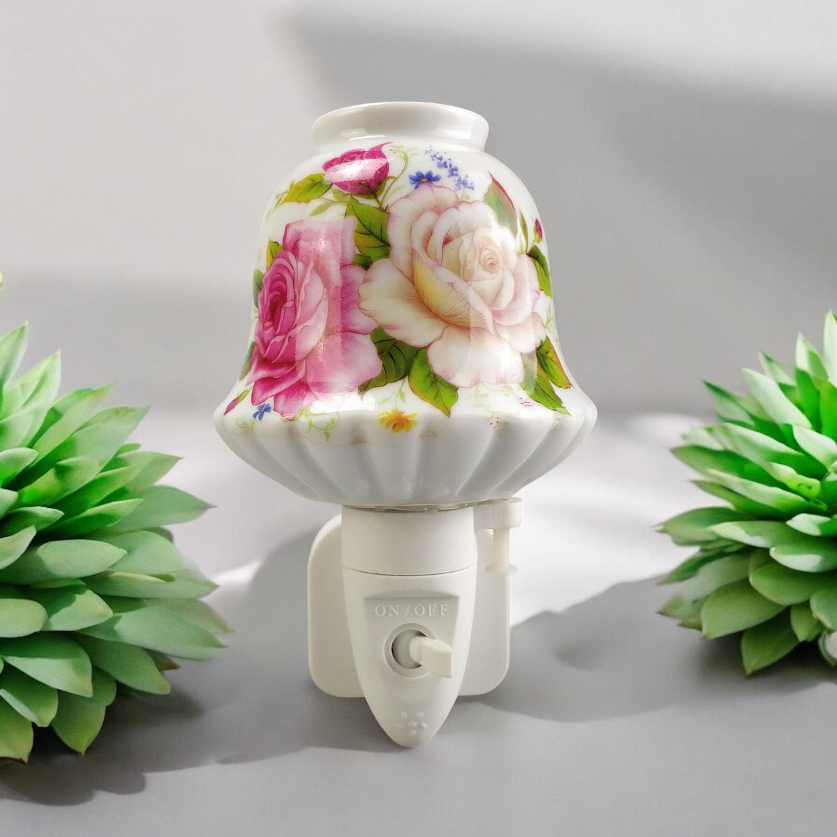 Plug-In LED Night Light with Pink Floral Ceramic Body and On/Off Switch – Decorative Lighting for Bedrooms and Hallways