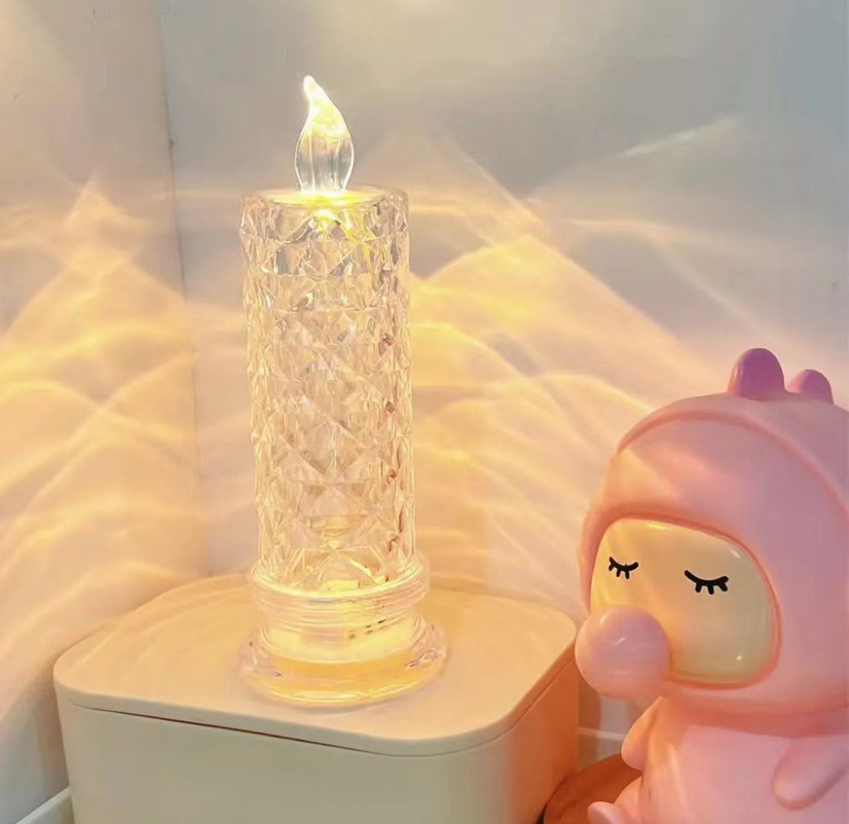 Clear LED Candles with Flame-Shaped Top, Set of 3 – Faceted Mantelpiece Decor