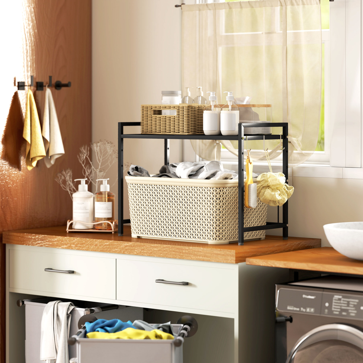 HOMCOM 2-Tier Expandable Microwave Oven Rack with 3 Hooks – Kitchen Worktop Storage Shelf, Black