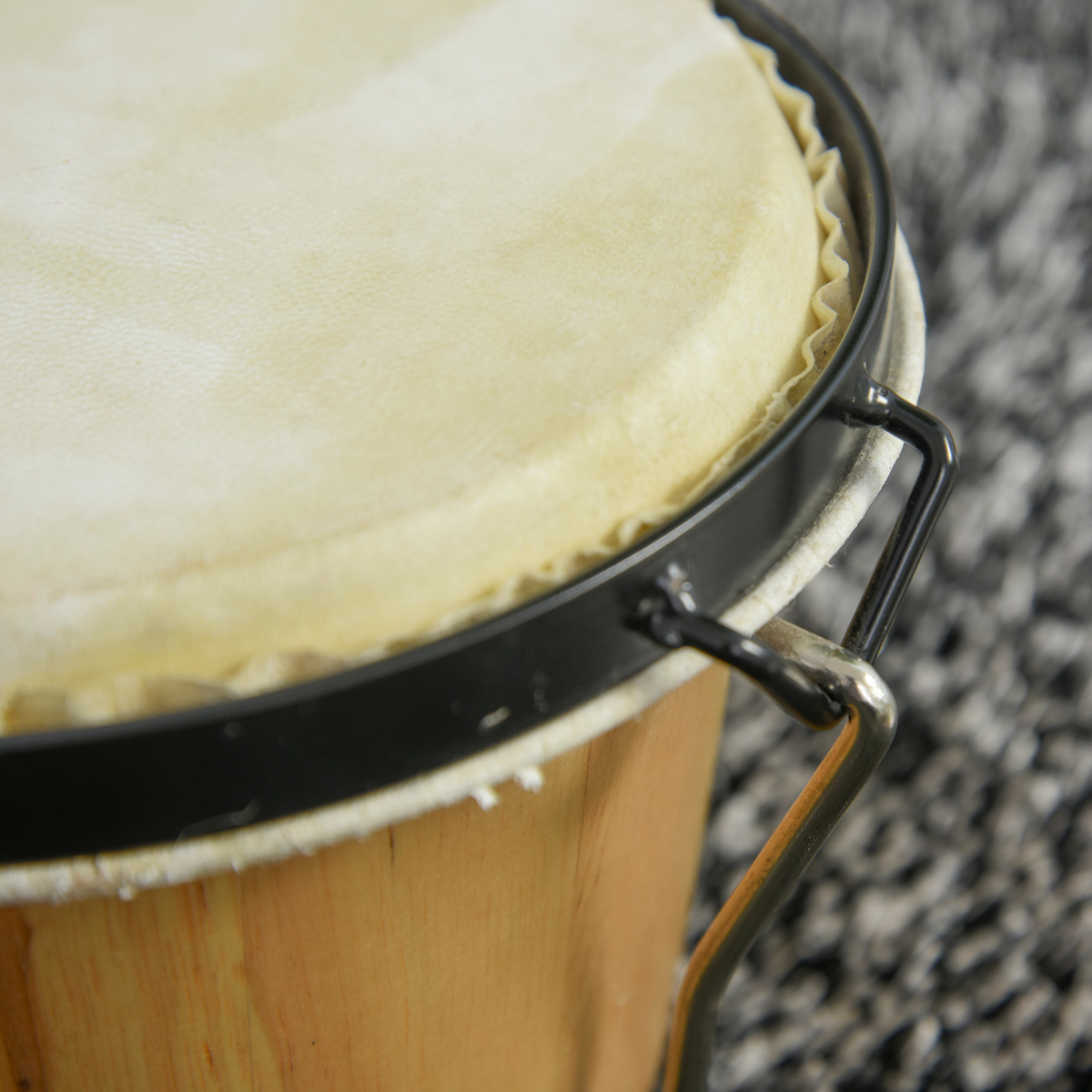 HOMCOM Wooden Bongo Drum Set, 7" & 7.75" Sheepskin Heads with Tuning Wrench & Bag – For Beginners & Professionals