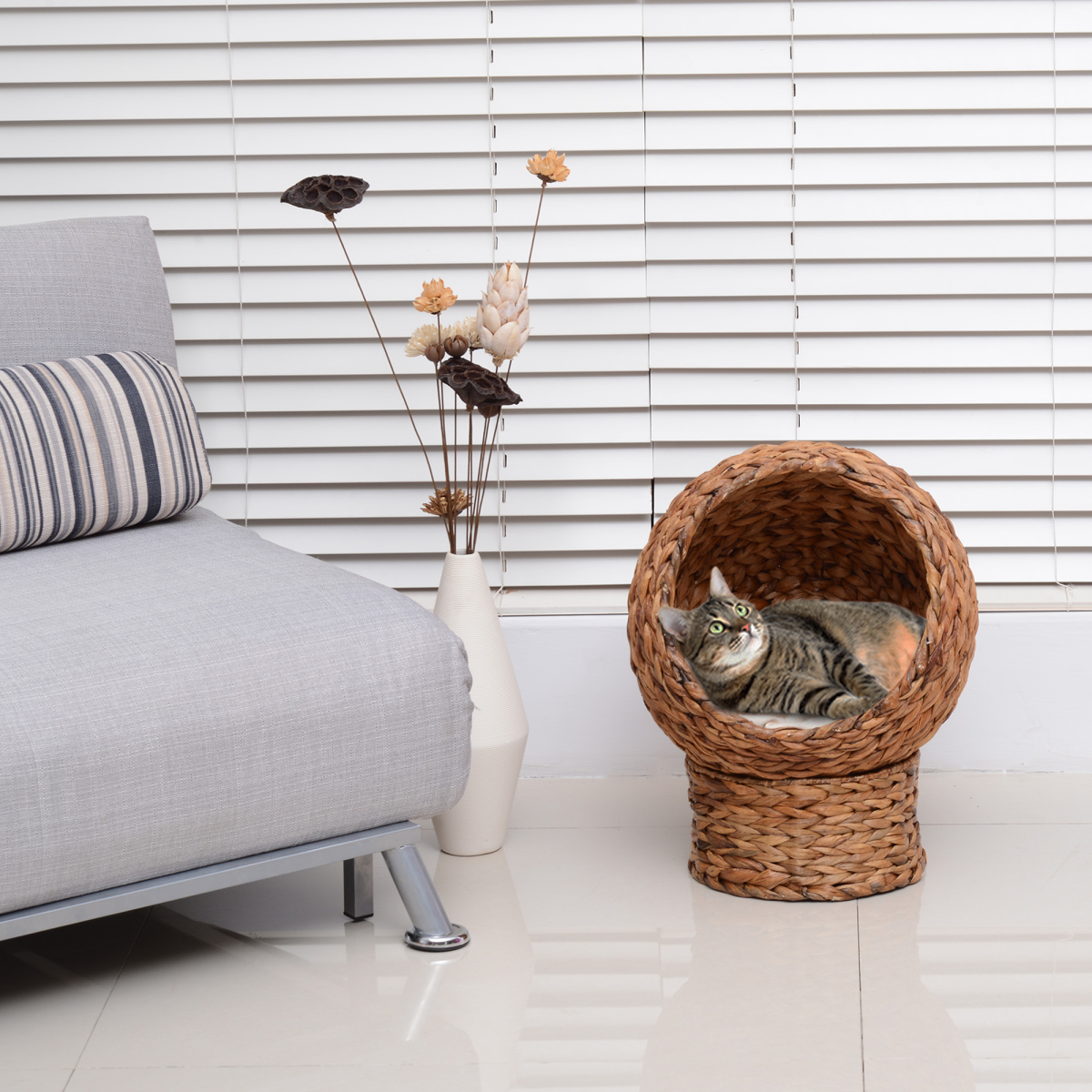 PawHut Wicker Cat House with Raised Cylindrical Base and Removable Cushion – Water Hyacinth Cat Bed
