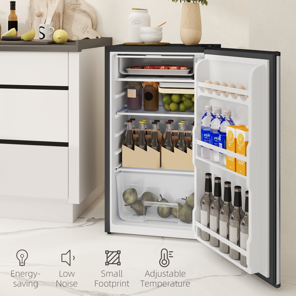 HOMCOM 91L Freestanding Under Counter Fridge with Adjustable Shelves & Salad Drawer – Silver Tone