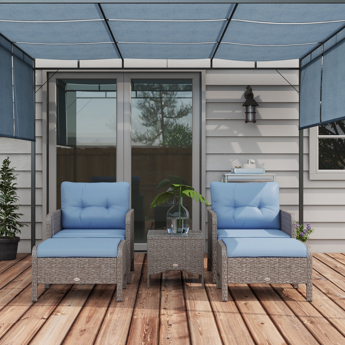 Outsunny 5-Piece Wicker Patio Conversation Set with 10cm Cushions, Footstools & Tempered Glass Coffee Table – Garden Furniture, Grey & Blue