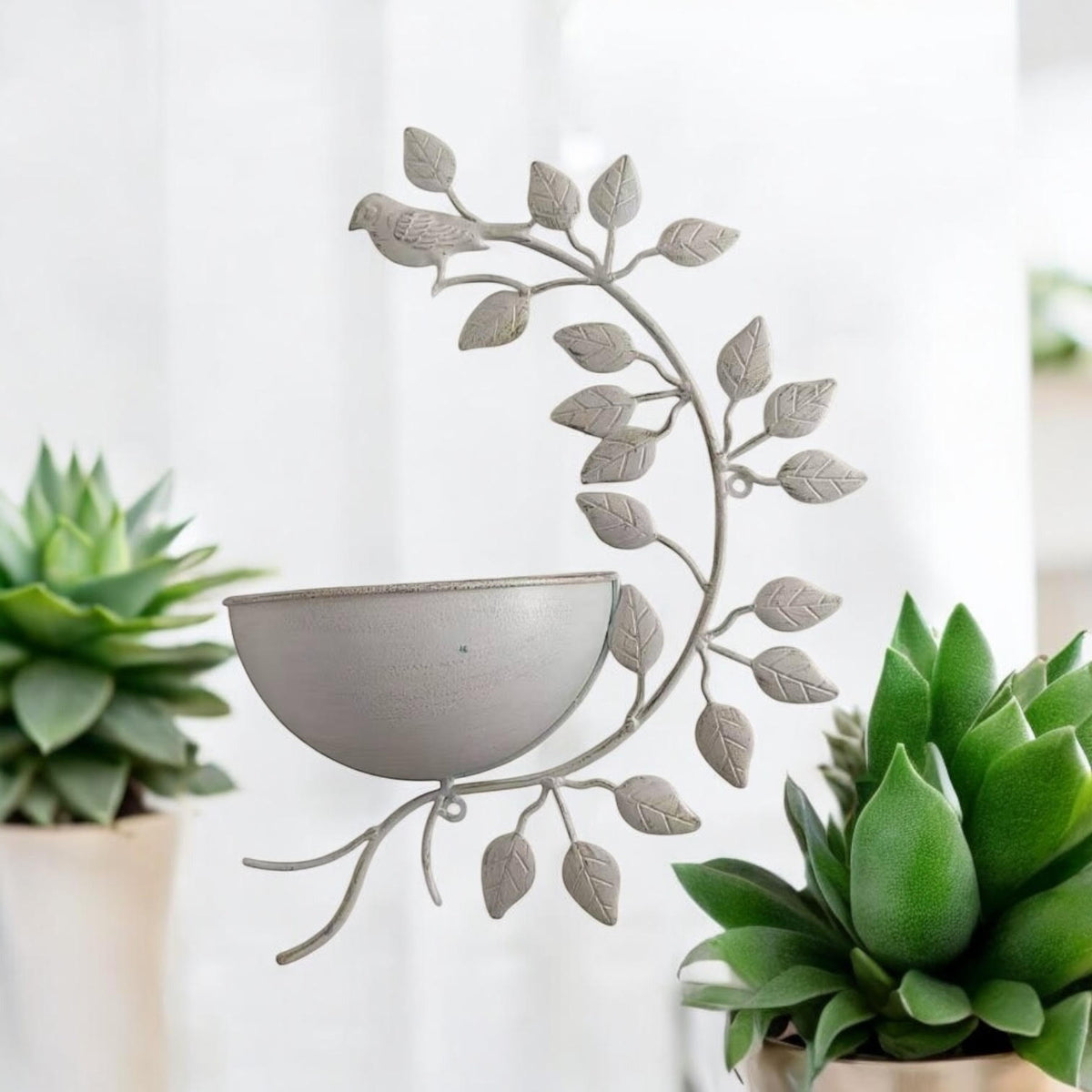 42cm Rust-Resistant Metal Garden Planter