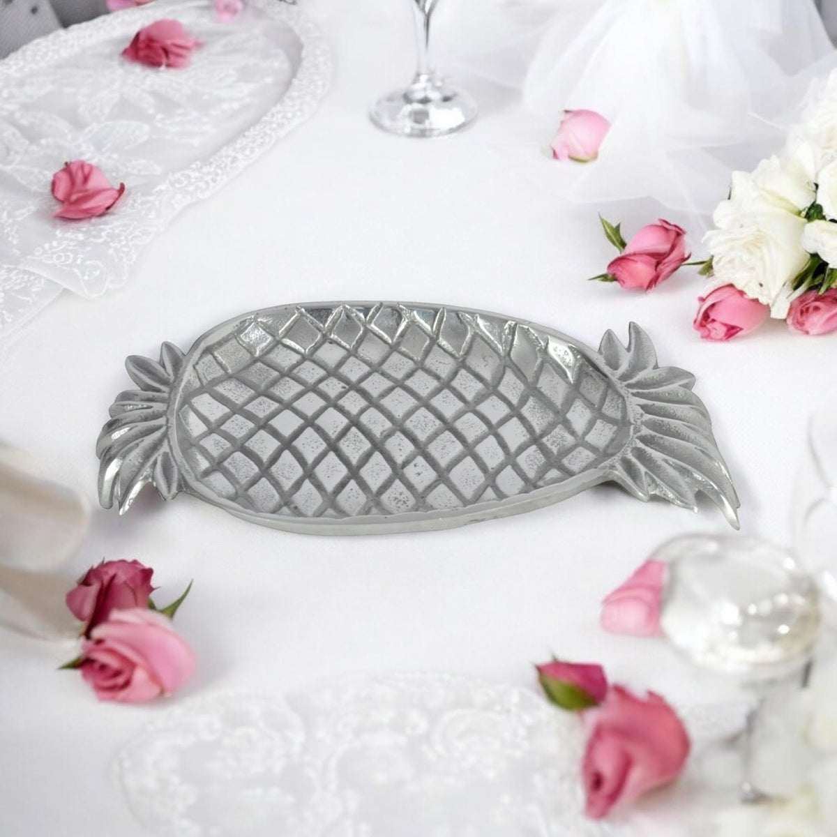 Silver Plated Metal Pineapple Trinket Tray, 33cm – Decorative Jewellery Dish and Gift