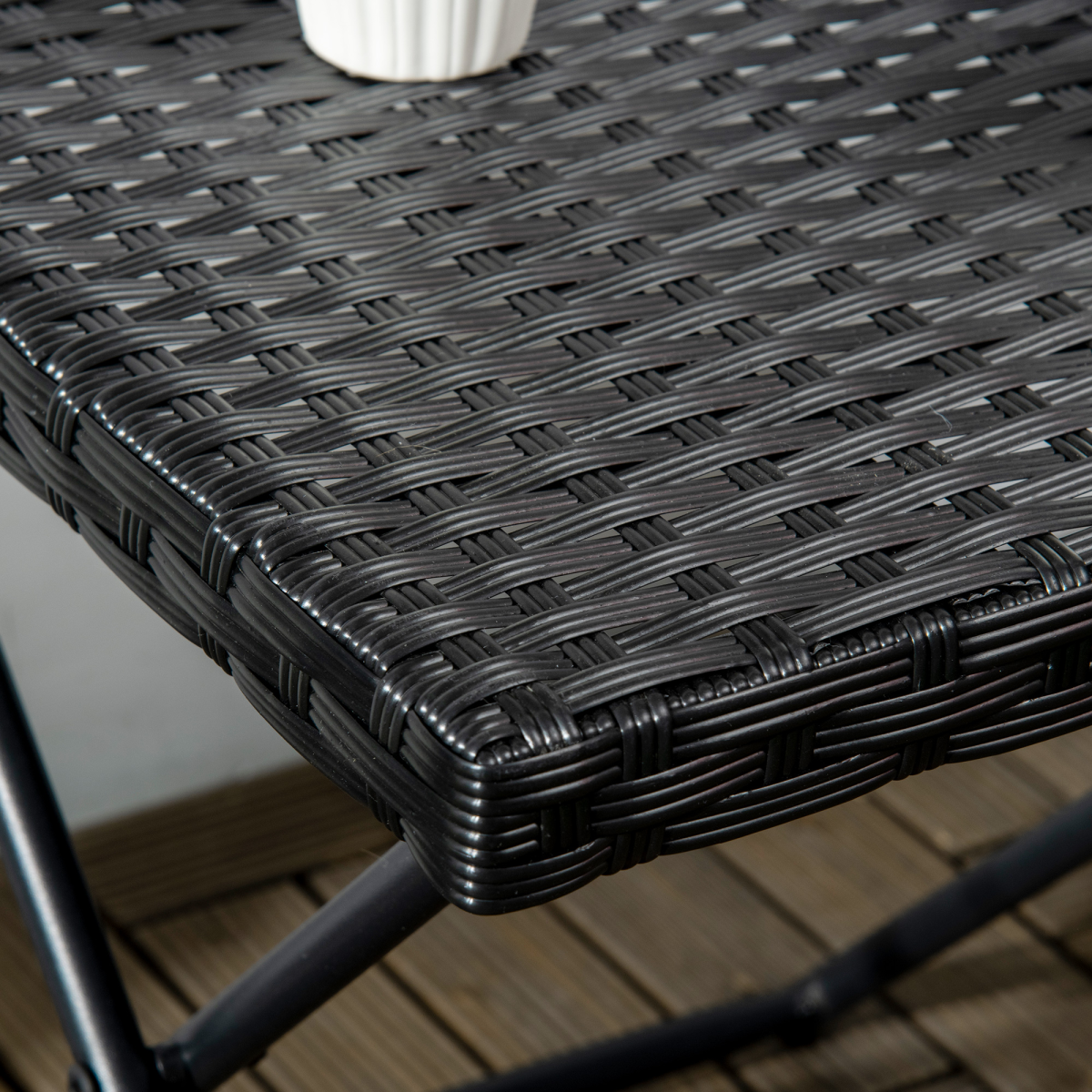Outsunny Folding Square Rattan Coffee Table with Steel Frame – Outdoor Bistro and Balcony Table, Black