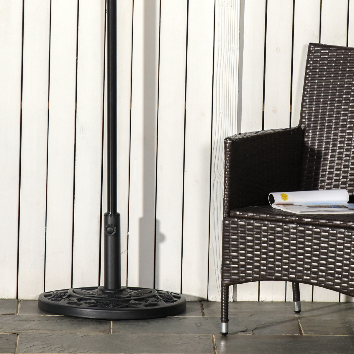 Outsunny Half Round Parasol Base with Flower Engraving – 10kg Weighted Umbrella Stand for Balcony, Black