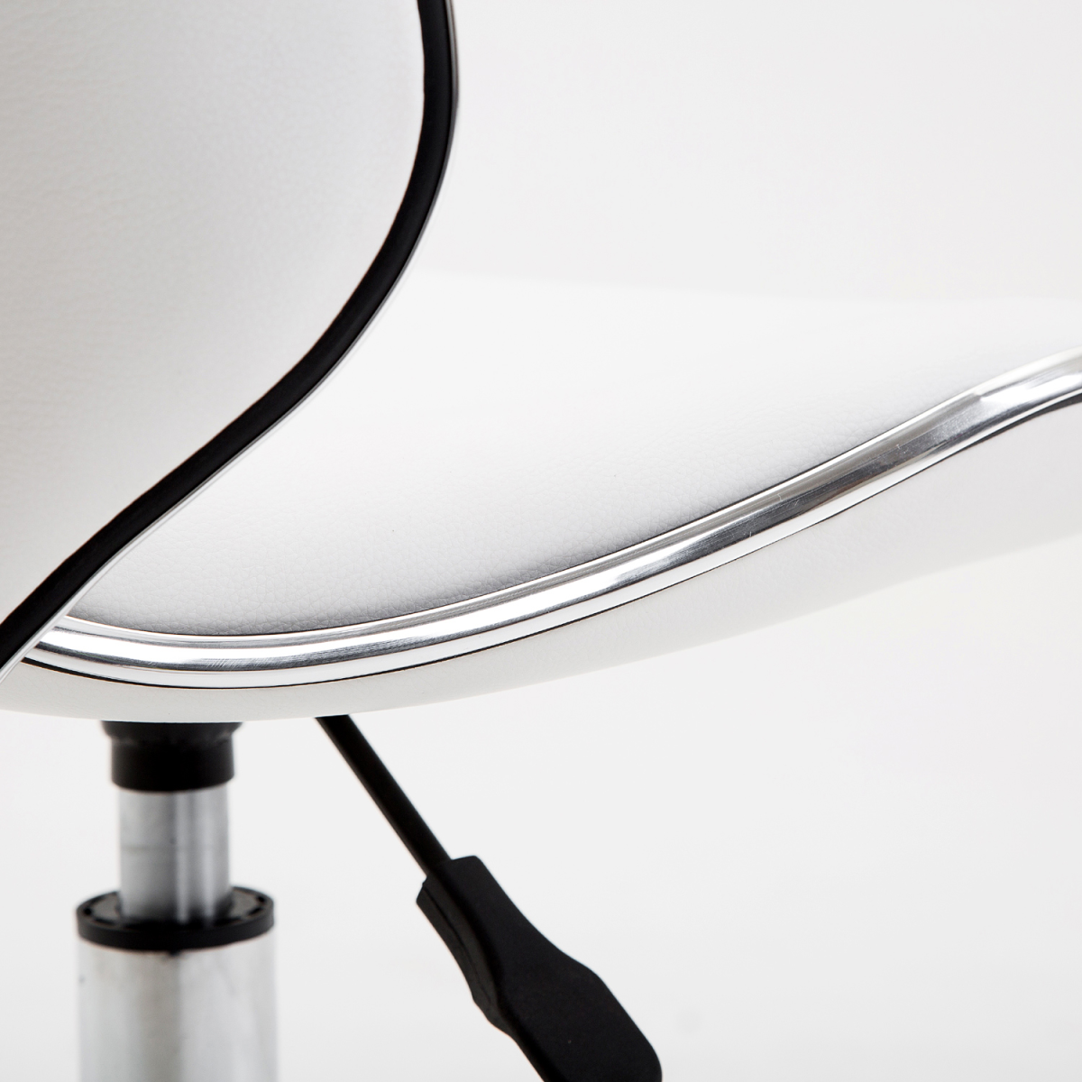 HOMCOM Rolling Salon Stool with Low Back, Saddle Seat & Height Adjustment – Beauty Technician Chair, White