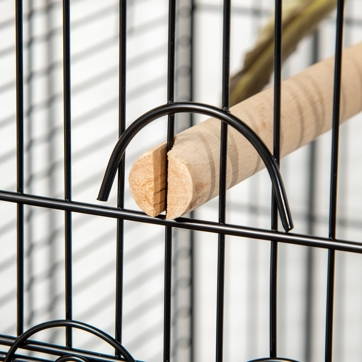 PawHut Large Bird Cage with Stand, Perch and Feeding Bowl – Metal Aviary for Parrots, Macaws and Cockatiels, Black