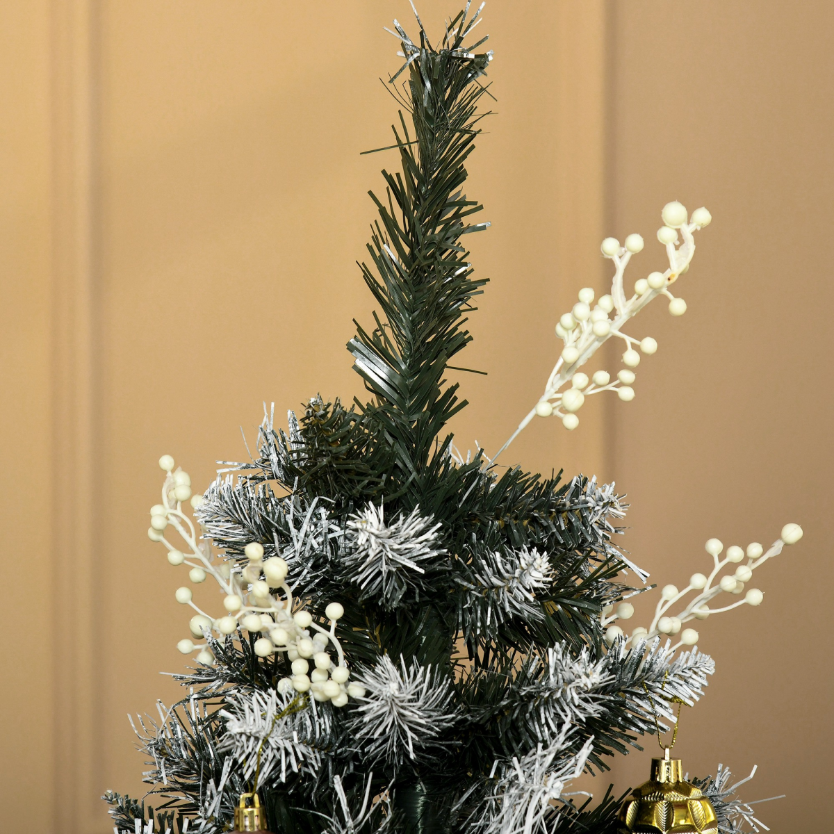 HOMCOM 5ft Artificial Snow-Dipped Christmas Tree with White Berries and Star Topper Branch – Green