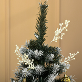 HOMCOM 5ft Artificial Snow-Dipped Christmas Tree with White Berries and Star Topper Branch – Green