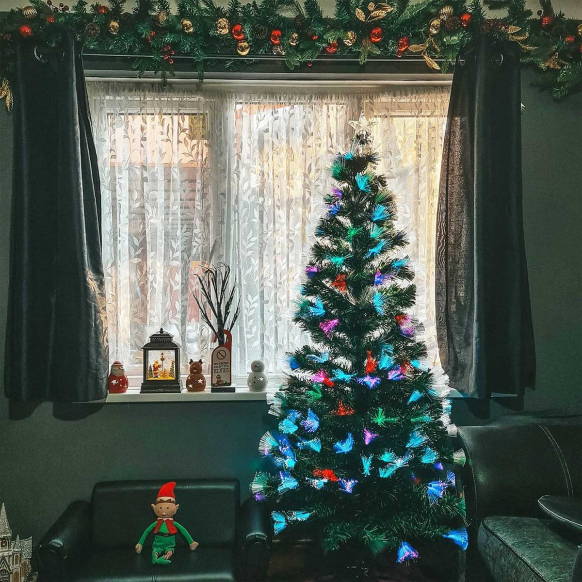 HOMCOM 6ft Multicoloured Artificial Christmas Tree with 230 Fibre Optic LED Lights and Star Holder – Metal Base