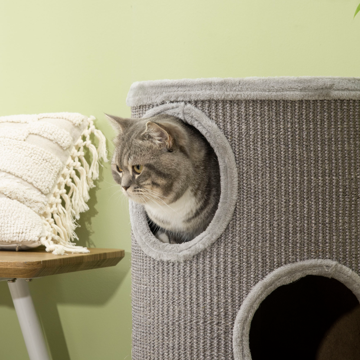 PawHut Cat Barrel Tree Tower for Indoor Cats and Kittens with Sisal Cover and Cosy Platform – Light Grey