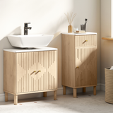 HOMCOM Under Sink Bathroom Cabinet with U-Shaped Cut-Out, Fluted Doors and Gold-Tone Handles – Oak