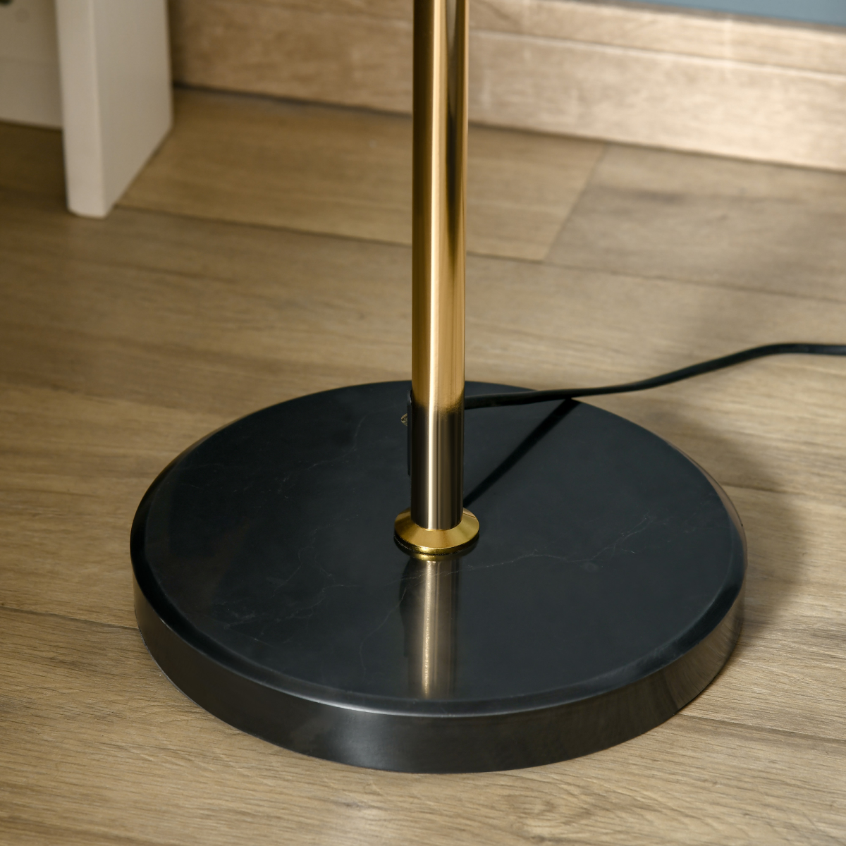 HOMCOM Modern Dandelion Floor Lamp with 8 G9 Lights – Sculptural Statement Lighting for Bedrooms & Lounges