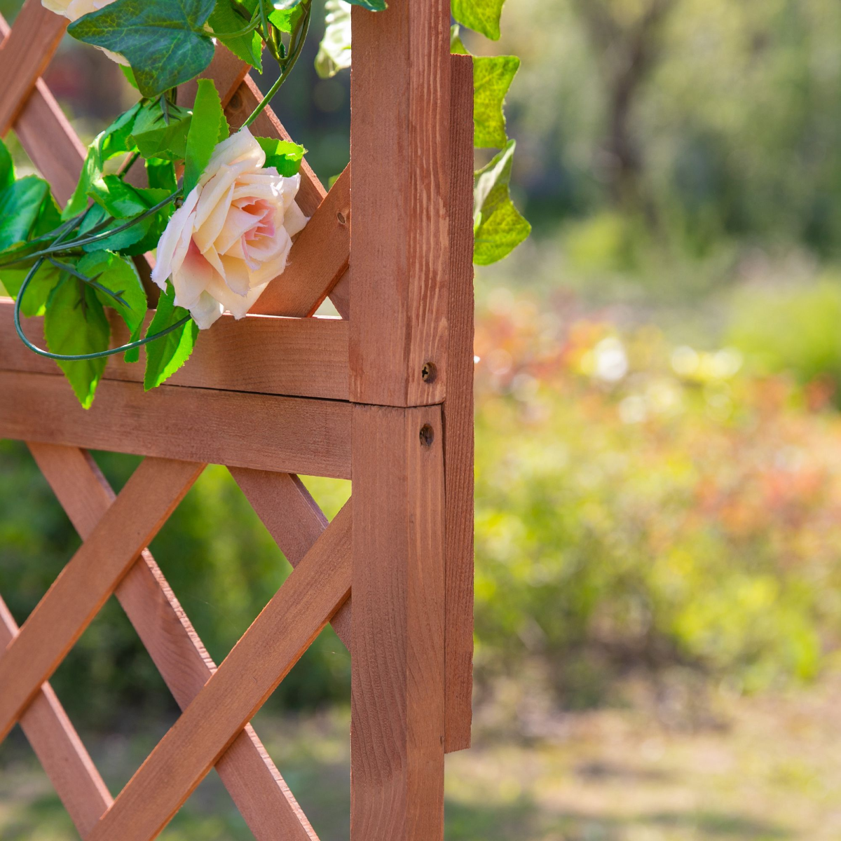 Outsunny Wooden Flower Box Planter with Back Net Board – Fir Wood Garden Display for Plants and Climbers