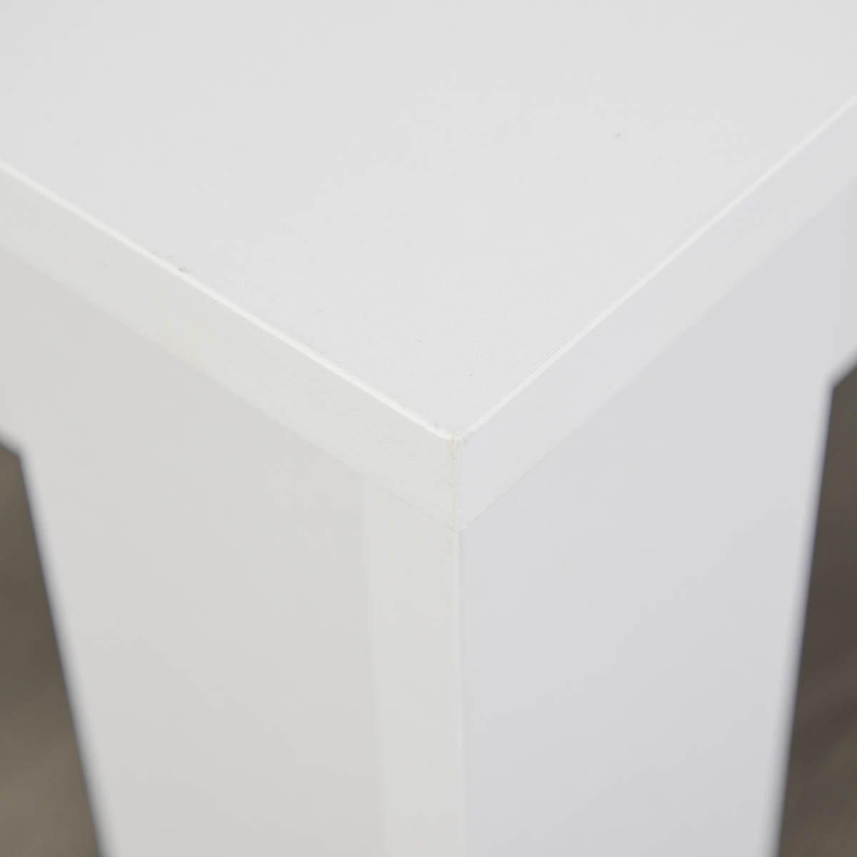 HOMCOM 3-Piece Dining Set with Table & 2 Under-Table Storage Benches – Modern White Melamine Finish