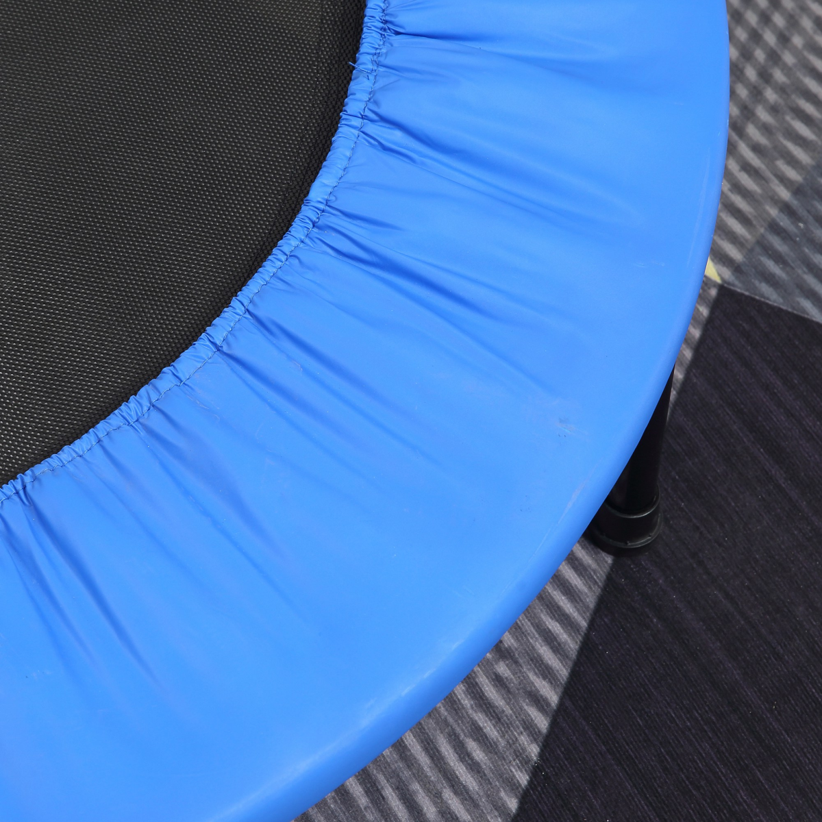 HOMCOM Foldable Mini Fitness Trampoline, 96cm with 32 Springs – Indoor & Outdoor Exercise Rebounder, Blue