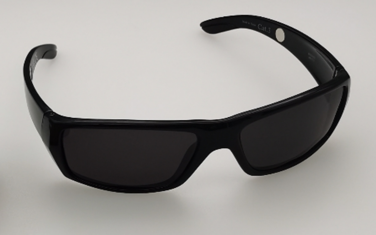 Avilo Polarised HD Wrap-Around Sunglasses with Magnetic Clip – 100% UVA & UVB Protection, Unisex