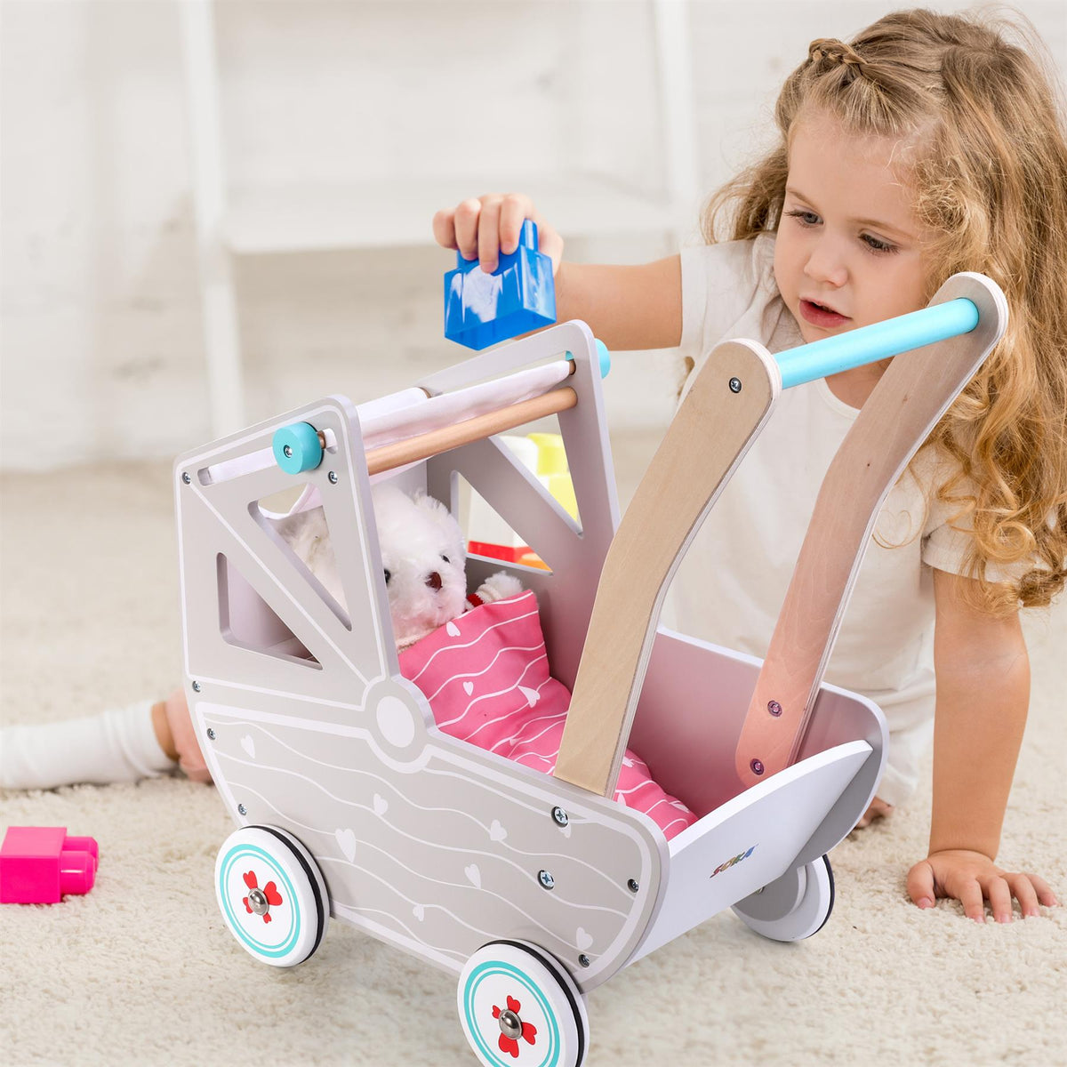 SOKA Wooden Doll's Pram with Bedding – Classic Role Play Toy for Ages 3+