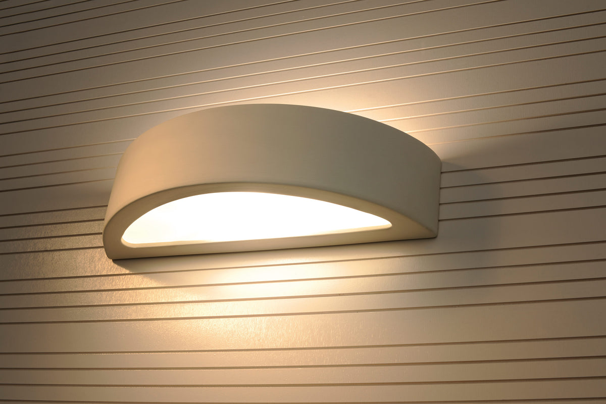 Atena Classic Paintable Ceramic Wall Light