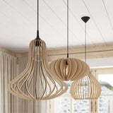 Sollux Elza Pendant Light with E27 Bulb Fitting – Scandinavian Wood Lamp, Natural Wood