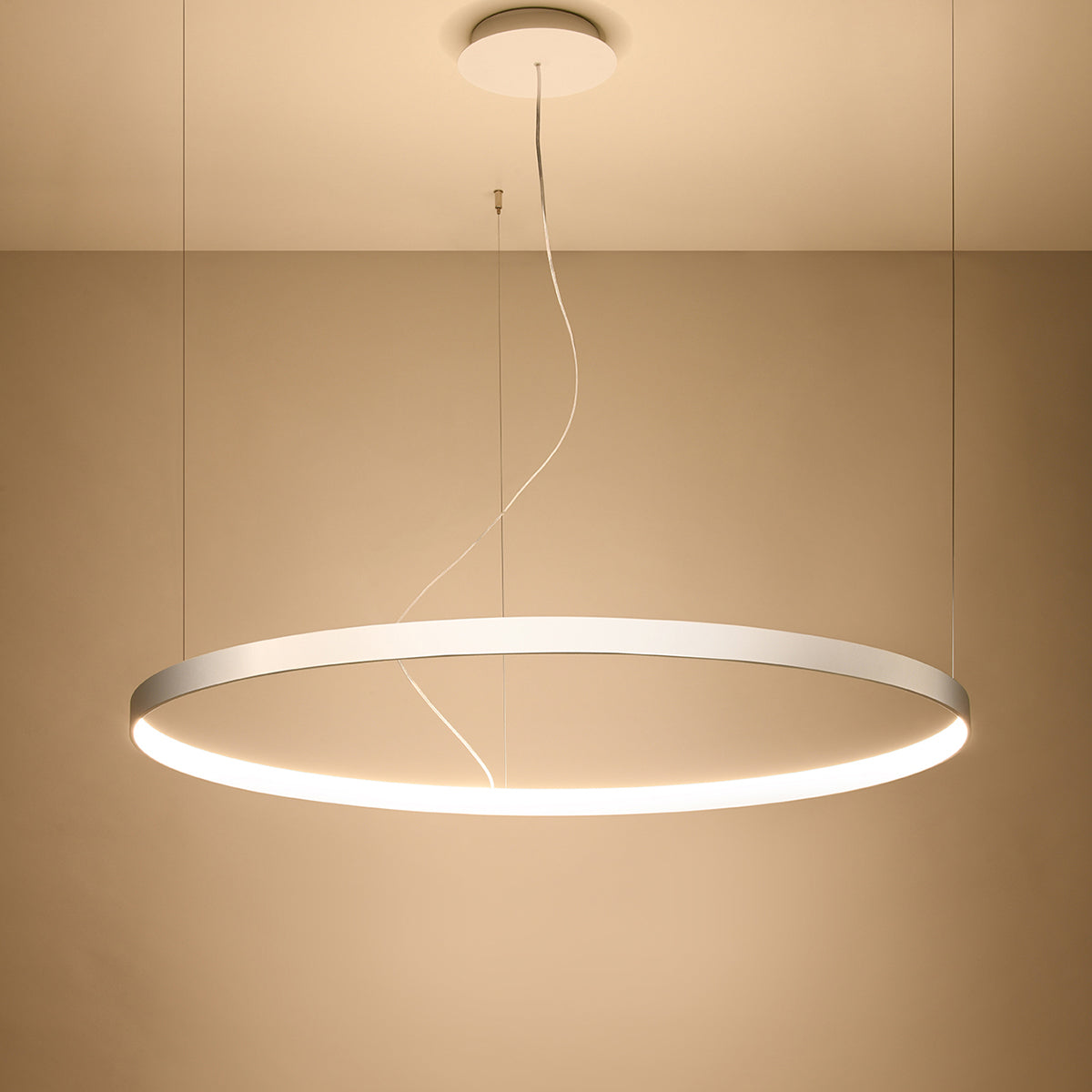 Rio Modern LED Chandelier in White Aluminium, 110cm – Warm White 3000K, 7820lm