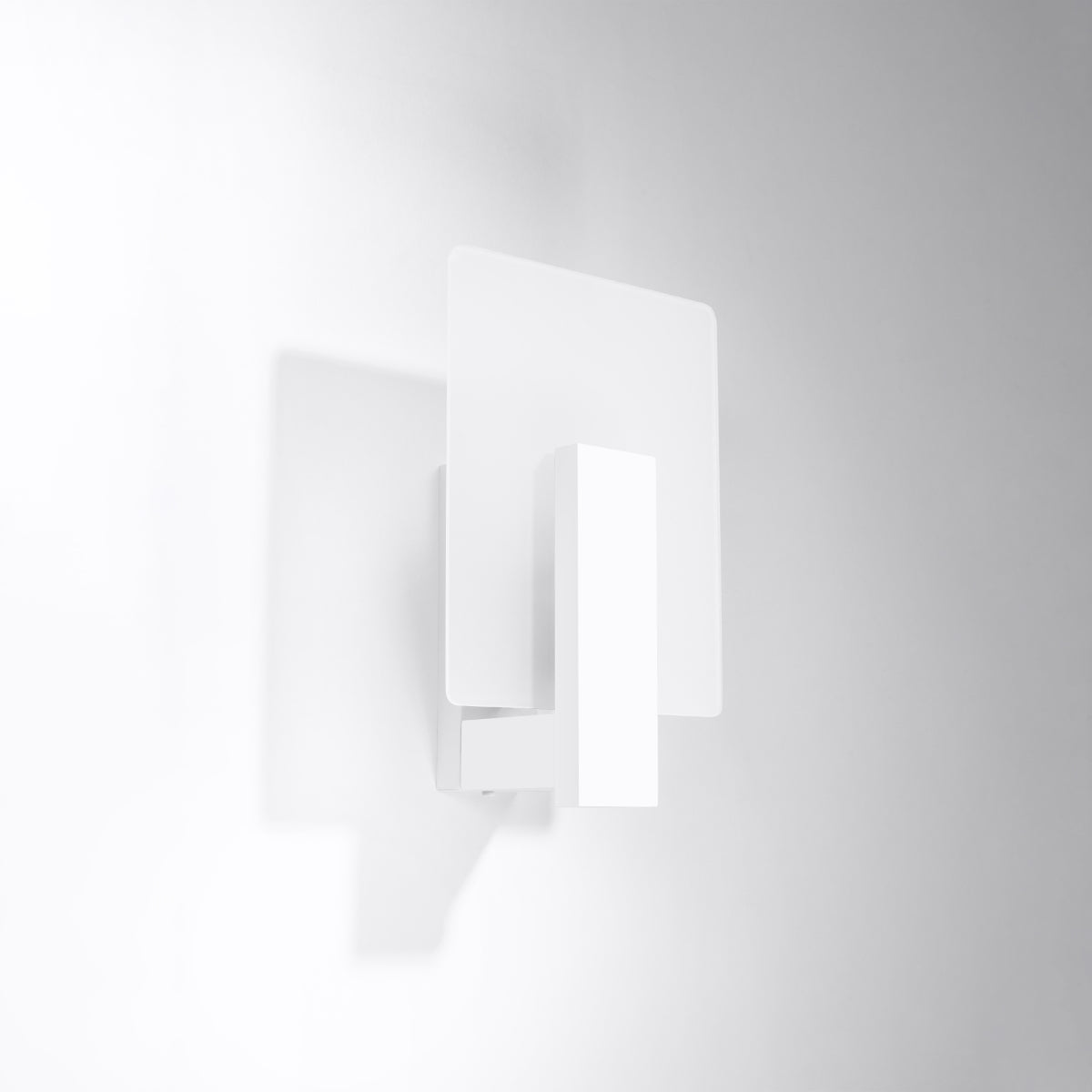Sollux Lighting Lappo Wall Lamp with Wood and Glass Design, E14 – Scandinavian Style Light, White