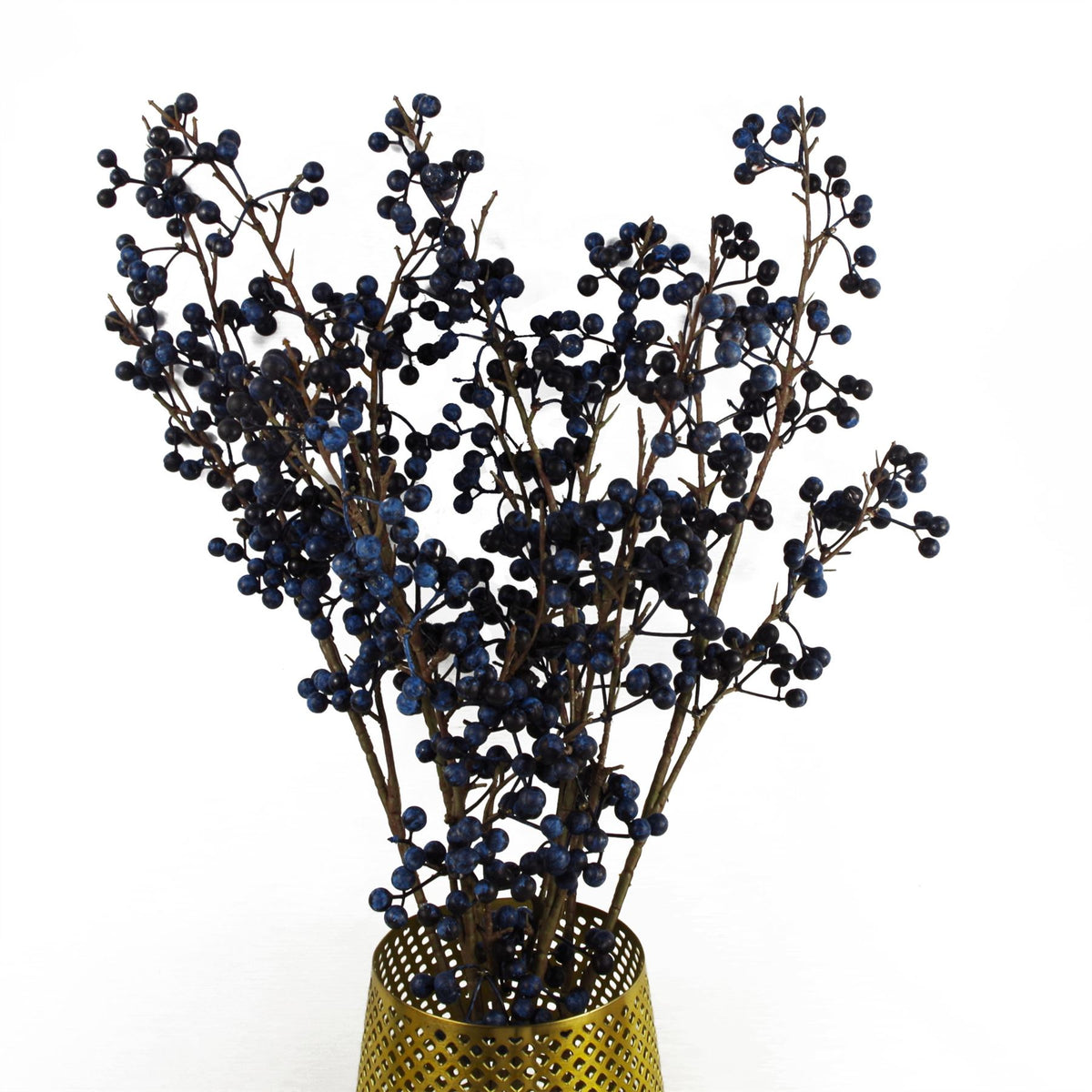 Artificial Blue Christmas Berry Sprays, Bundle of 6 x 70cm Wired Stems – Realistic Festive Foliage