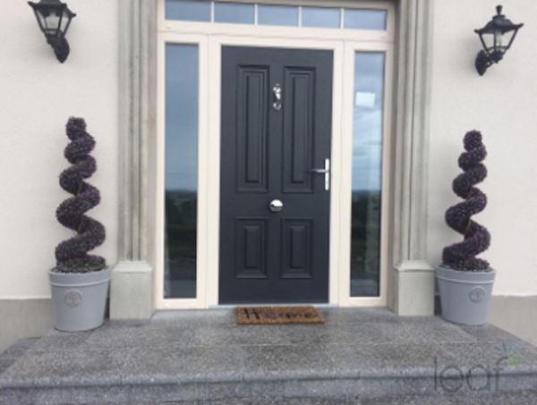 120cm Artificial Spiral Topiary Trees with Decorative Planters – Pair of Boxwood Plants for Doorways