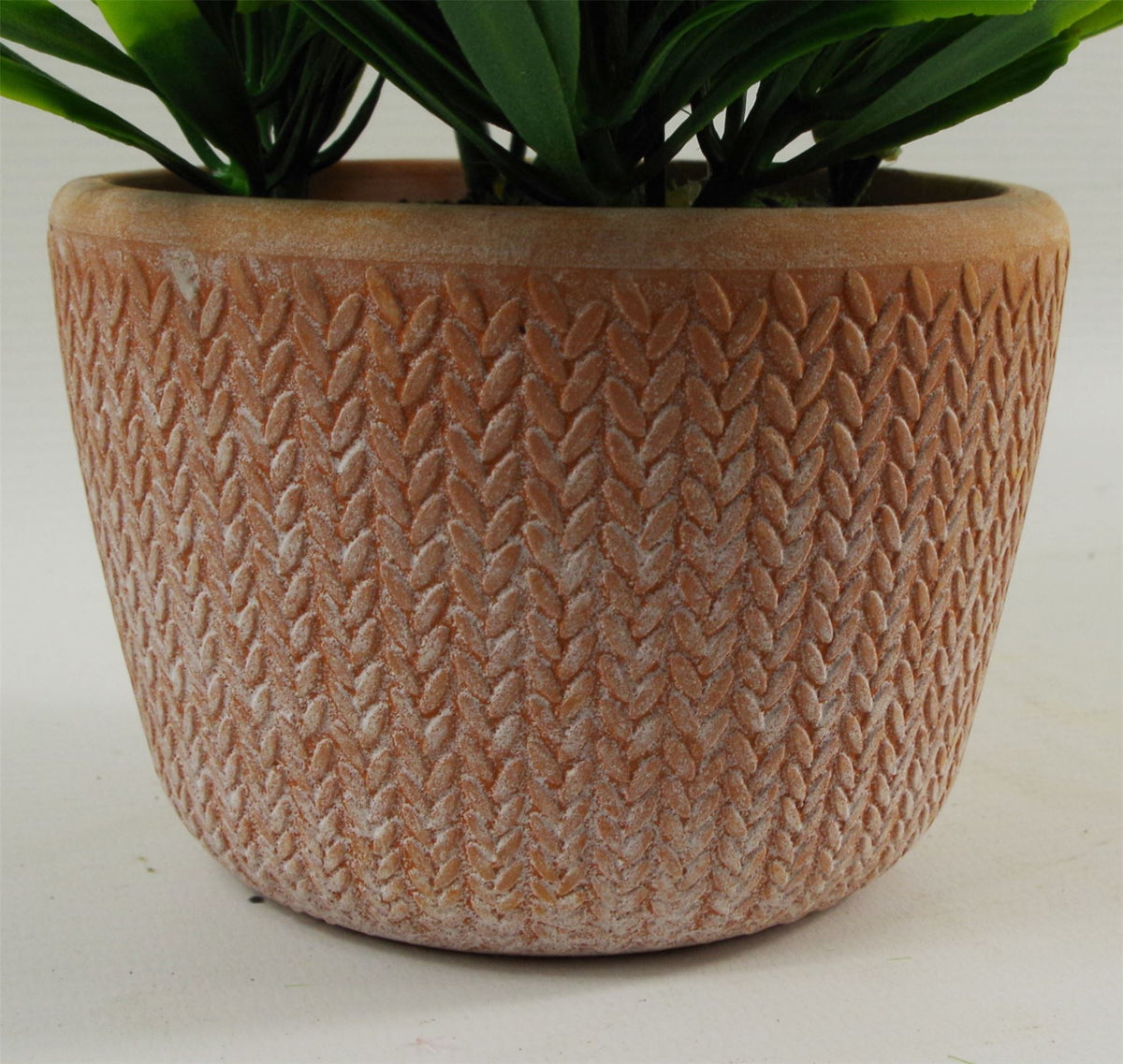 Leaf Artificial Honey Plant in Terracotta Pot – 22cm Dark Green Faux Houseplant