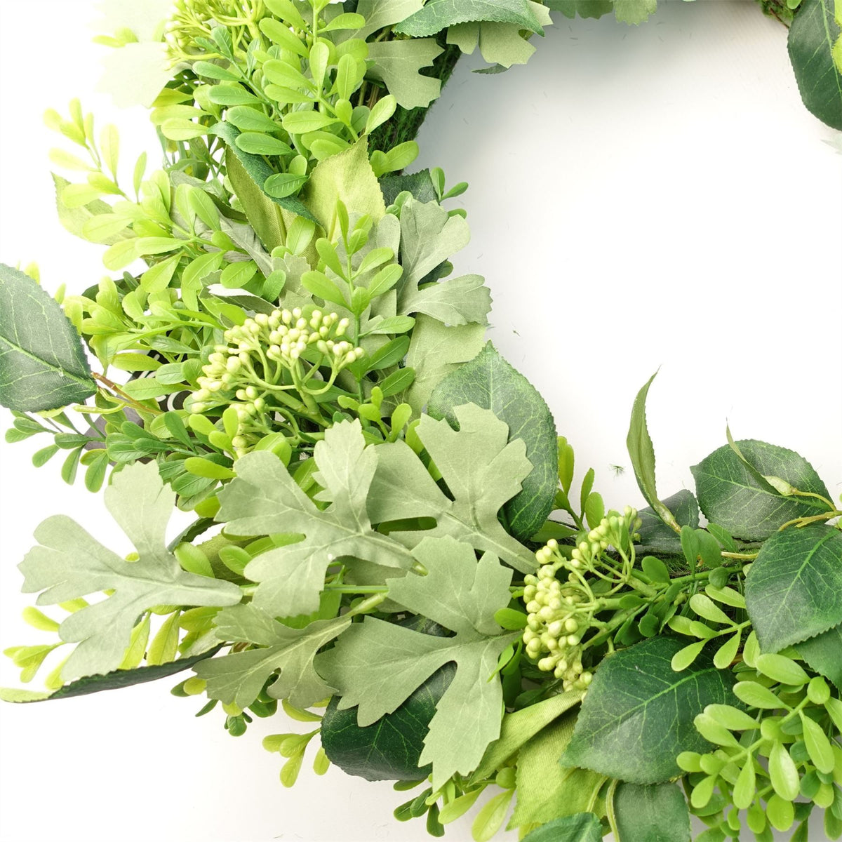 Leaf Large Artificial Fern Leaf Wreath, 50cm – Natural Woven Base, Door Decoration