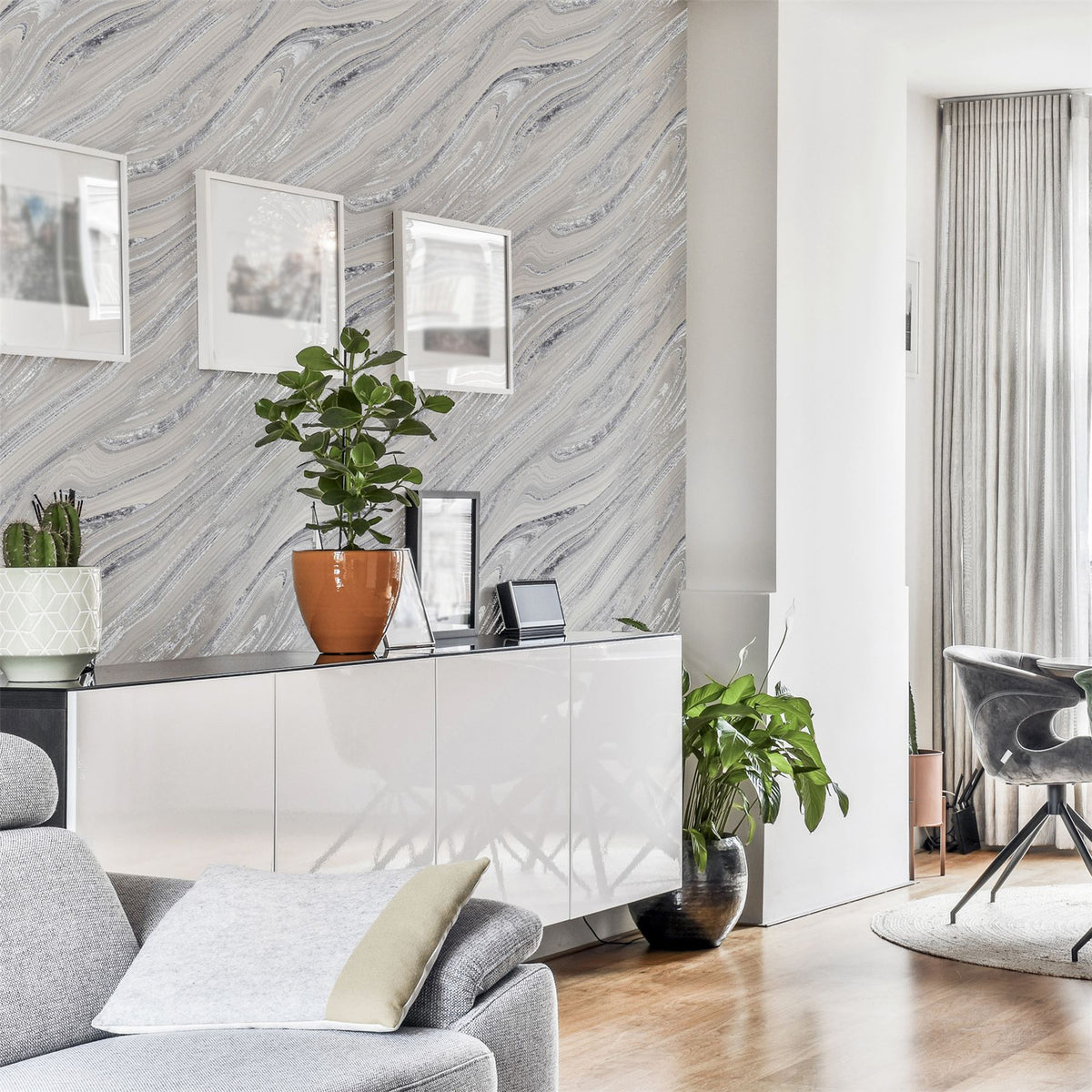Arthouse Soft Mineral Wallpaper, Silver Glitter – Contemporary Mineral Effect for Feature Walls