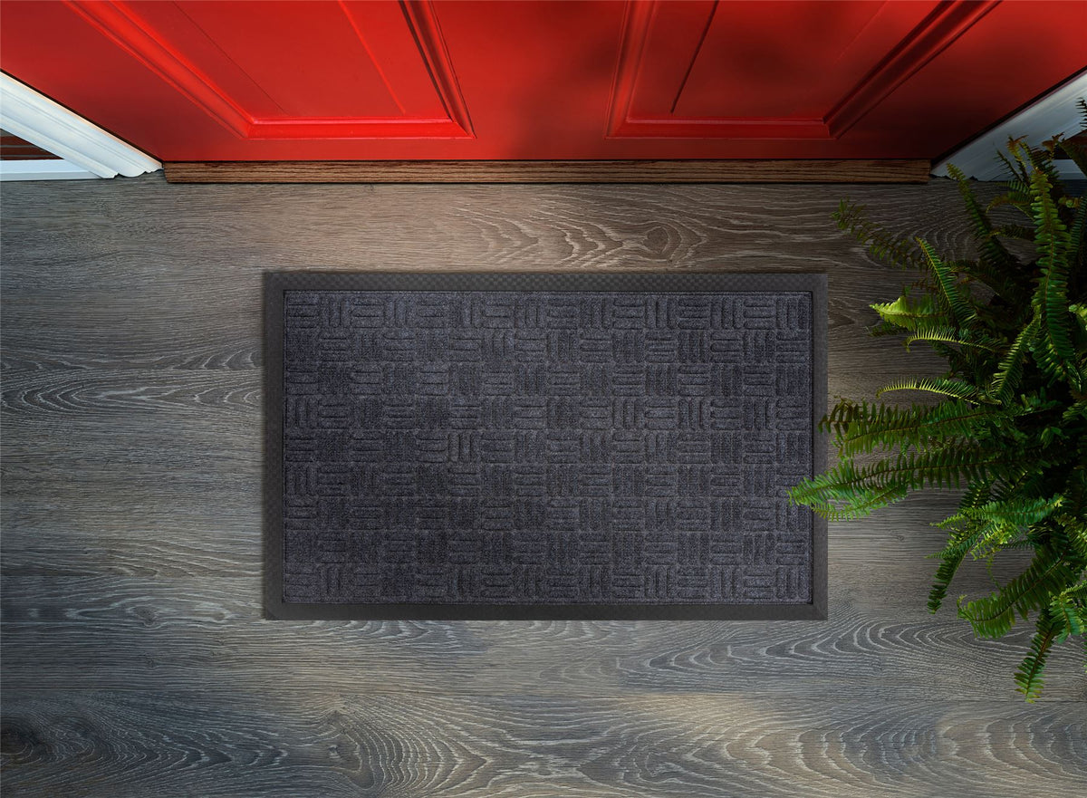 Arthouse Millbrook Cross Embossed Doormat, 45 x 75cm – Heavy Duty Hatch Pattern Mudstopper, Grey