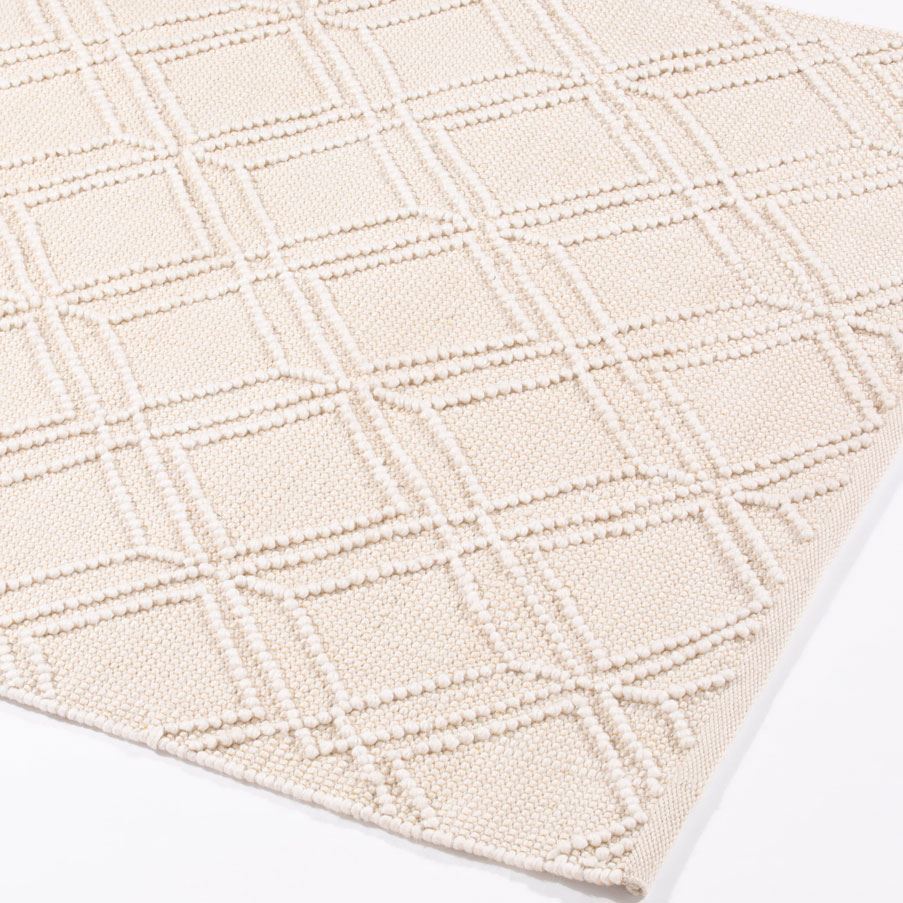 Blenheim Diamond Hand Woven Rug, 160 x 230cm – 100% Recycled Plastic Bottles Revival Collection, Cream