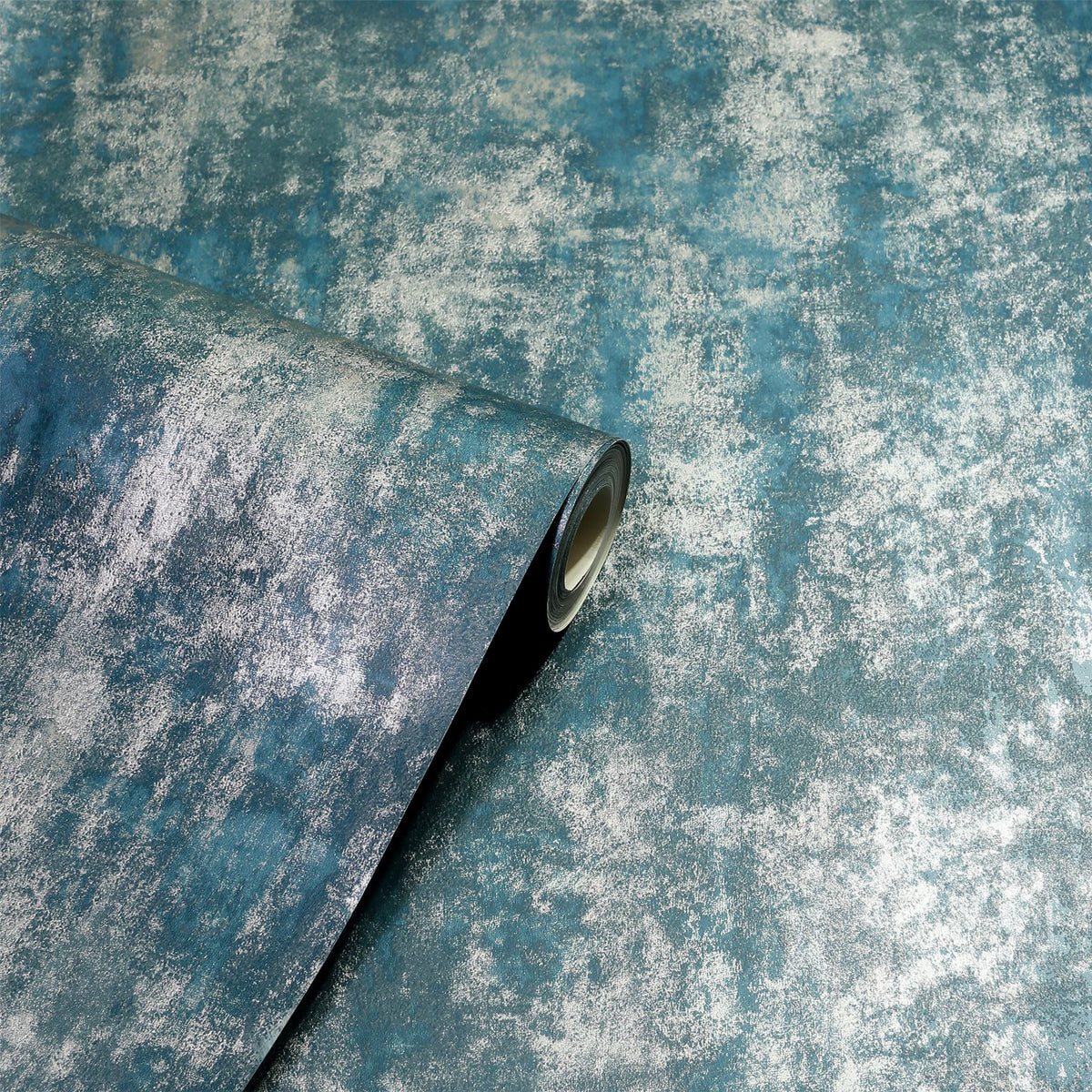 Arthouse Stone Textures Wallpaper – Rough Stone Effect with Metallic Highlights, Emerald Green & Gold