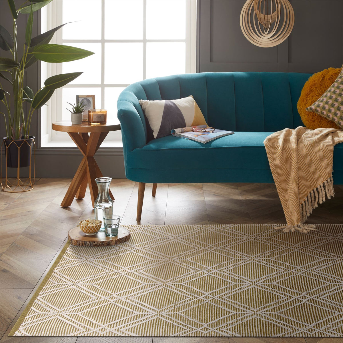 Esselle Home Blenheim Diamond Recycled Indoor/Outdoor Rug, 120 x 170cm – Hand Woven from Plastic Bottles, Olive
