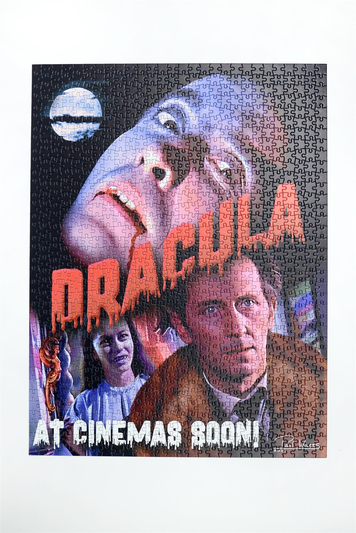 Horror Line Dracula 1000 Piece Jigsaw Puzzle – Classic Gothic Horror Vampire Puzzle, 66 x 50cm
